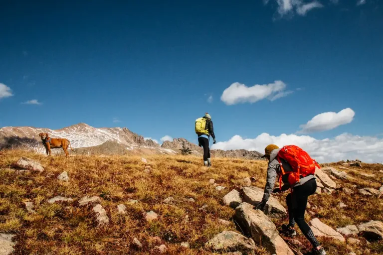 Ultralight Hiking vs. Fastpacking – Which is Right for you?